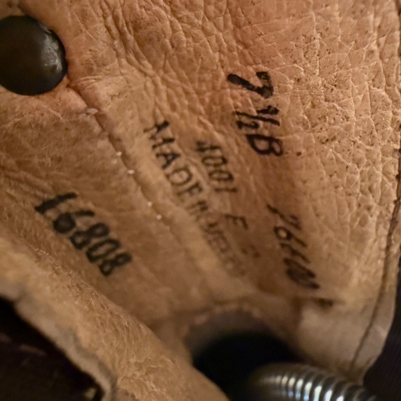 FRYE Carson Chelsea Ankle Boot Dark Brown Size 7.5 - Picture 5 of 7